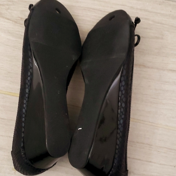 DV Dolce Vita Wedged Black Shoes - Picture 3 of 6